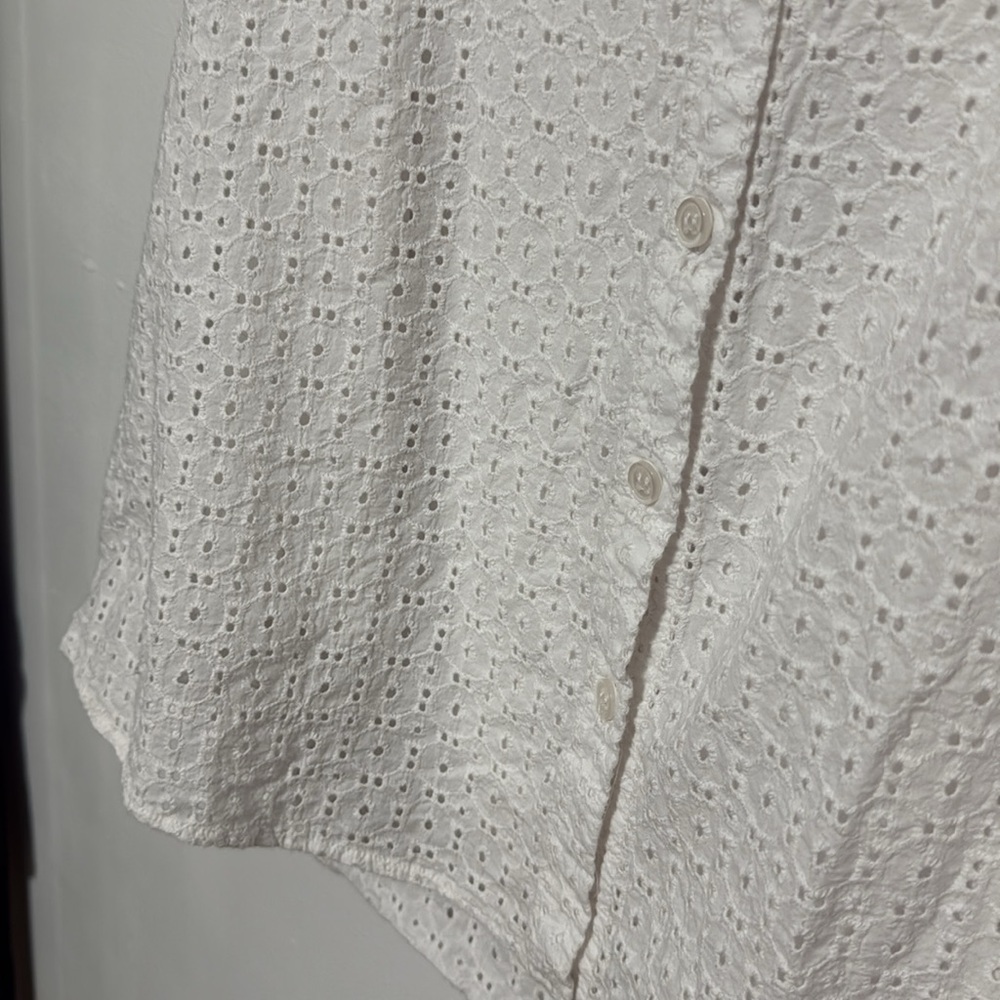 Alfred Dunner White Floral Eyelet Button Top size 16 - Picture 4 of 8